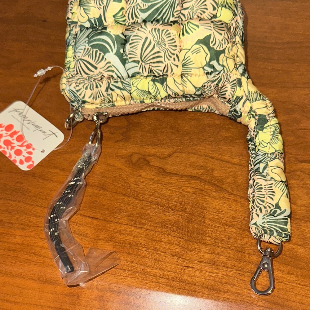 FP Movement Printed Micro Pouch - Yellow Floral NWT - Picture 5 of 6